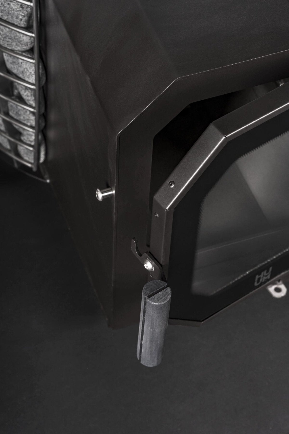 HUUM HIVE Flow Mini Wood-Burning Sauna Stove